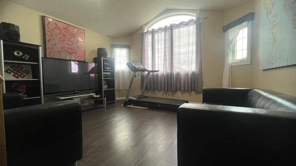 Monthly Accommodation Edmonton Londondery, Pilot Sound, Mcconachie Area Exterior foto